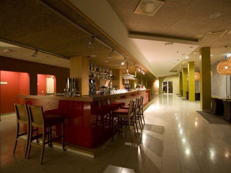 Georg Ots Spa Hotel กูรัซซาเร ภายนอก รูปภาพ